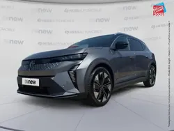 Gris Utilisé 2025 Renault Scénic Techno Monospace | 46 590 € (Bon prix)