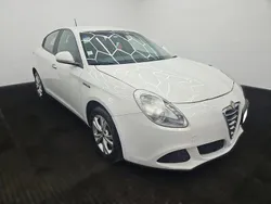 Blanc Utilisé 2012 Alfa Romeo Giulietta Citadine | 3 990 €