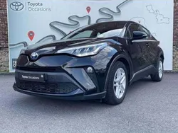 Utilisé 2024 Toyota C-HR Design SUV | 25 990 € (Prix juste)