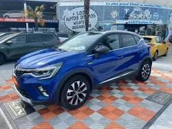 Bleu Utilisé 2024 Renault Captur Techno SUV | 18 480 € (Bon prix)