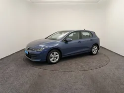 Bleu Utilisé 2024 VW Golf VIII Berline | 27 990 € (Prix juste)