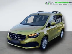 Utilisé 2023 Mercedes 180 Berline | 32 400 €