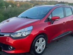 Utilisé 2016 Renault Clio GrandTour Business Break | 4 800 € (Prix juste)
