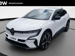 Blanc Occasion 2022 Renault Megane E-Tech Techno Berline | 24 980 € (Prix juste)