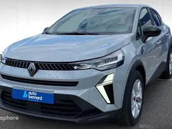 Gris Nouvelle 2025 Renault Captur Evolution SUV | 27 990 € (Prix juste)