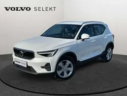 Blanc Utilisé 2023 Volvo XC40 Core SUV | 31 990 € (Prix juste)