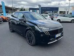 Noir Utilisé 2024 Peugeot e-3008 GTi SUV | 38 490 € (Prix juste)