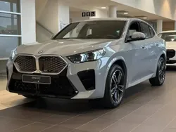 Nouvelle 2025 BMW iX2 M Sport SUV | 48 470 € (Prix juste)