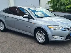 Gris Utilisé 2009 Ford Mondeo Ghia Berline | 4 900 €