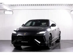 Noir Utilisé 2024 Lamborghini Urus SUV | 354 990 €