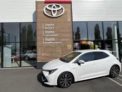 Blanc Utilisé 2022 Toyota Corolla Design | 22 480 € (Bon prix)