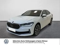 Blanc Utilisé 2024 Skoda Superb LAURIN & KLEMENT Berline | 42 900 € (Prix assez cher)