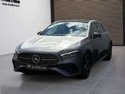 Mountaingrau met. Utilisé 2025 Mercedes A250 Berline | 54 900 €
