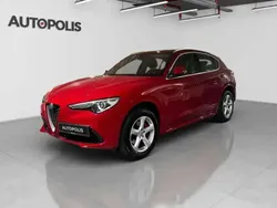 Rouge Utilisé 2018 Alfa Romeo Stelvio Super SUV | 23 990 € (Bon prix)