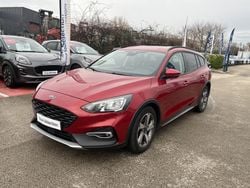 Rouge lucid métallisé premium Occasion 2022 Ford Focus Active X Berline | 18 499 € (Prix juste)