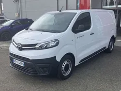 Utilisé 2023 Toyota Proace Van | 26 900 € (Prix juste)