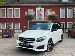 Blanc Utilisé 2016 Mercedes B180 Monospace | 10 990 € (Prix juste)