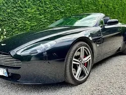 Noir Utilisé 2010 Aston Martin V8 Vantage Coupé | 59 000 € (Prix juste)