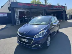 Utilisé 2017 Peugeot 208 Style Citadine | 5 990 € (Super prix)