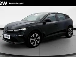 Noir Utilisé 2023 Renault Mégane Evolution Berline | 25 490 € (Prix juste)