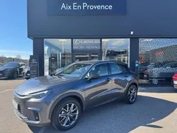 Gris Utilisé 2025 Lexus LBX SUV | 35 490 € (Prix juste)