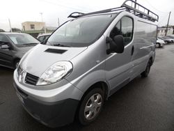 Gris Utilisé 2010 Renault Trafic Van | 7 900 €
