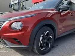 Rouge Utilisé 2024 Nissan Juke N-Connecta SUV | 23 799 € (Prix juste)
