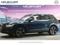 Nightshade blue métallisée Utilisé 2023 VW Tiguan Elegance SUV | 33 990 € (Prix juste)