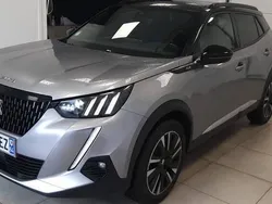 Gris Utilisé 2021 Peugeot 2008 S SUV | 19 690 € (Prix juste)