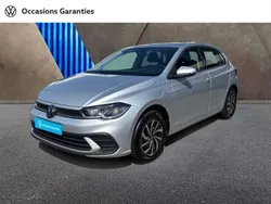 Reflet d'argent métallisé Utilisé 2024 VW Polo Life Berline | 21 900 € (Prix juste)