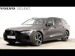 Gris Utilisé 2024 Volvo V60 Plus Break | 62 900 €