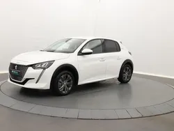 Blanc Utilisé 2021 Peugeot e-208 Style Citadine | 15 490 € (Bon prix)