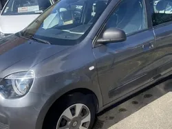 Utilisé 2016 Renault Twingo Zen Citadine | 8 990 € (Prix juste)