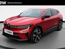 Rouge Utilisé 2022 Renault Mégane Techno Berline | 26 000 € (Prix juste)