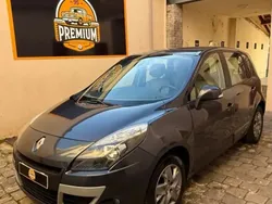 Gris Utilisé 2011 Renault Scénic III Monospace | 3 990 € (Prix juste)