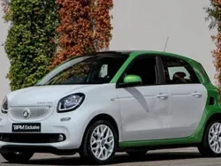 Utilisé 2018 Smart ForFour Electric Drive Passion Citadine | 12 900 € (Prix assez cher)