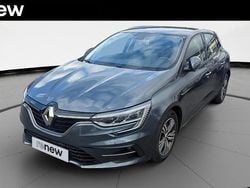 Gris Utilisé 2023 Renault Mégane IV Evolution Berline | 15 690 € (Prix juste)