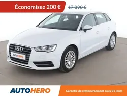 Blanc Utilisé 2015 Audi A3 Sportback Berline | 16 090 € (Prix juste)