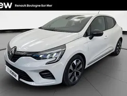 Blanc Utilisé 2023 Renault Clio V Evolution Citadine | 16 990 € (Prix juste)