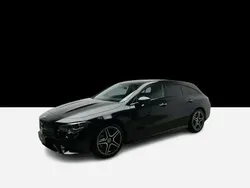 Noir Utilisé 2023 Mercedes CLA200 Shooting Brake AMG line Break | 41 015 € (Prix cher)