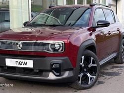 Rouge Utilisé 2025 Renault 4 E-Tech Techno SUV | 34 790 € (Prix juste)