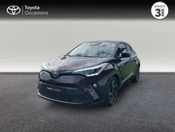 Utilisé 2023 Toyota C-HR Design SUV | 26 490 € (Prix juste)
