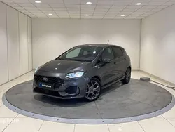 Gris Utilisé 2023 Ford Fiesta ST-Line Citadine | 16 999 € (Prix juste)