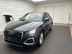 Gris manhattan métallisé Utilisé 2023 Audi Q2 Design SUV | 27 890 € (Prix juste)