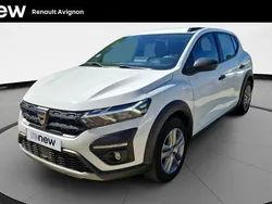 Blanc Utilisé 2022 Dacia Sandero Essentiel Citadine | 12 499 € (Prix juste)