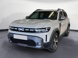 Beige Utilisé 2025 Dacia Duster Journey SUV | 23 990 € (Prix assez cher)