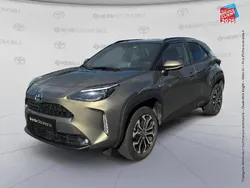 Bronze Utilisé 2022 Toyota Yaris Cross Design SUV | 20 499 € (Prix juste)