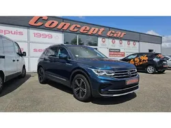 Bleu Utilisé 2022 VW Tiguan Elegance SUV | 34 990 € (Prix juste)