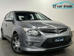 Gris Occasion 2012 Hyundai i30 Edition Berline | 6 650 €