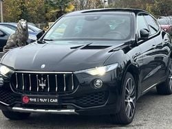 Noir Utilisé 2016 Maserati Levante SUV | 32 990 € (Prix cher)